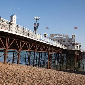 Sunny Queens Park - Garden & Private Parking , Brighton United Kingdom