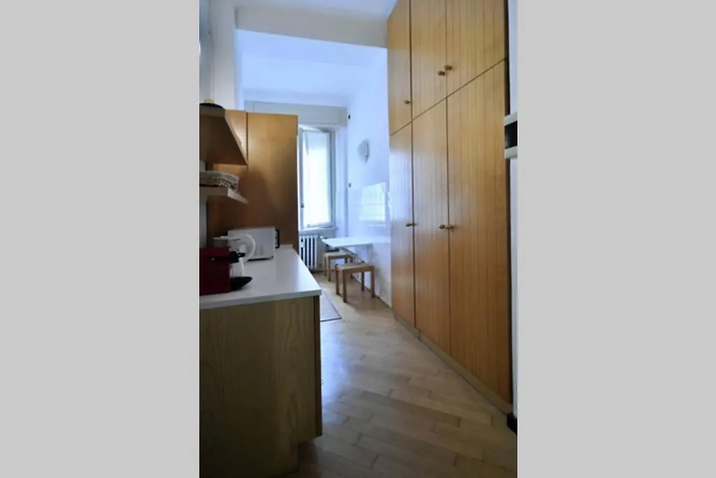 Apartment Ampio Appartamento Milano Centro Crocetta Italy